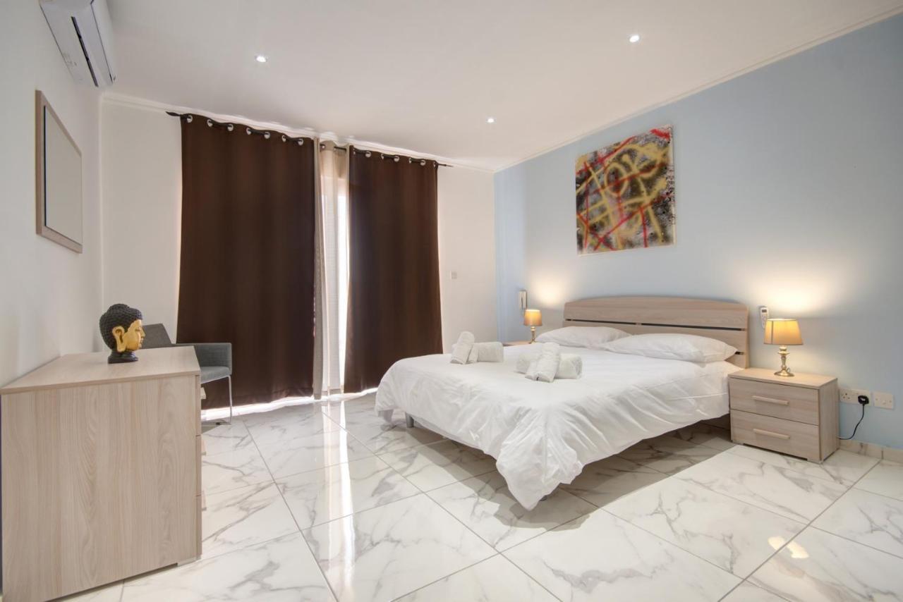 Malta'S Beachfront Apartment In Mellieħa Exteriér fotografie